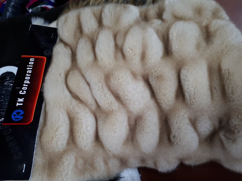 faux fur with spun yarn